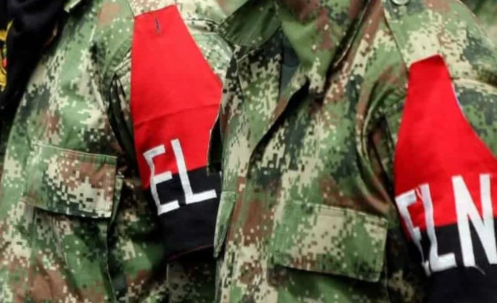 La guerrilla capta a jóvenes en la frontera entre Venezuela y Colombia: “La paga es buena pero la experiencia puede ser aterradora” La guerrilla capta a jóvenes en la frontera entre Venezuela y Colombia: “La paga es buena pero la experiencia puede ser aterradora”