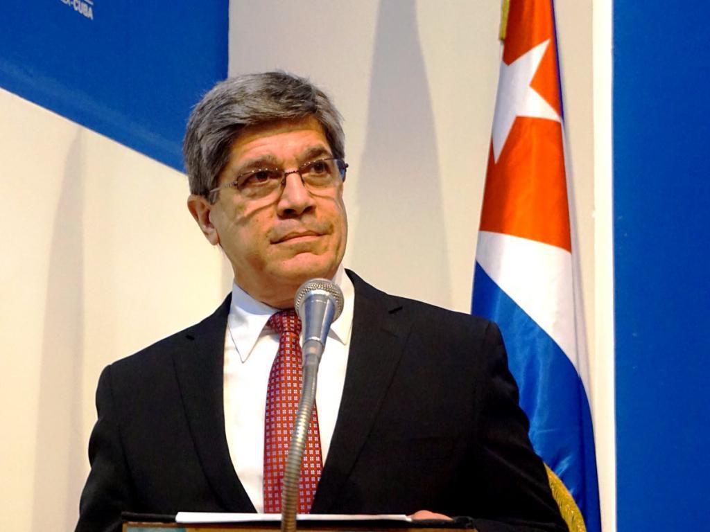 Cuba asegura que solo daría apoyo político a Maduro en caso de conflicto armado con EE UU