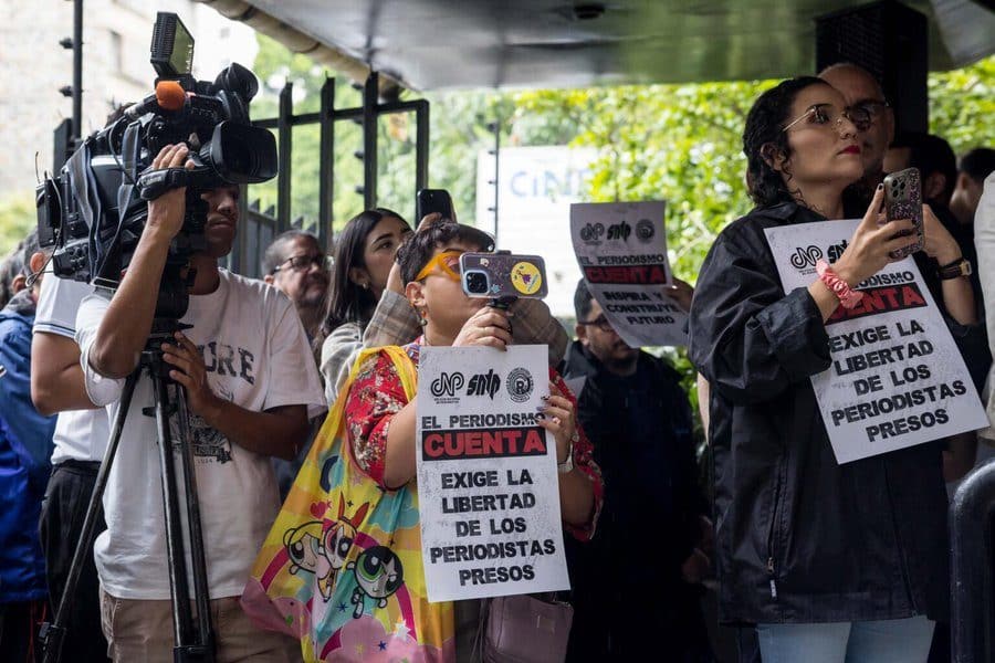 Misión de la ONU confirma que en Venezuela 18 trabajadores de la prensa se encuentran detenidos, según el SNTP