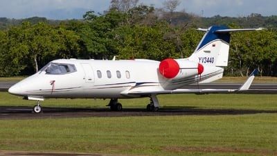 Reportan que aeronave se estrelló en el Aeropuerto Internacional de Maiquetía