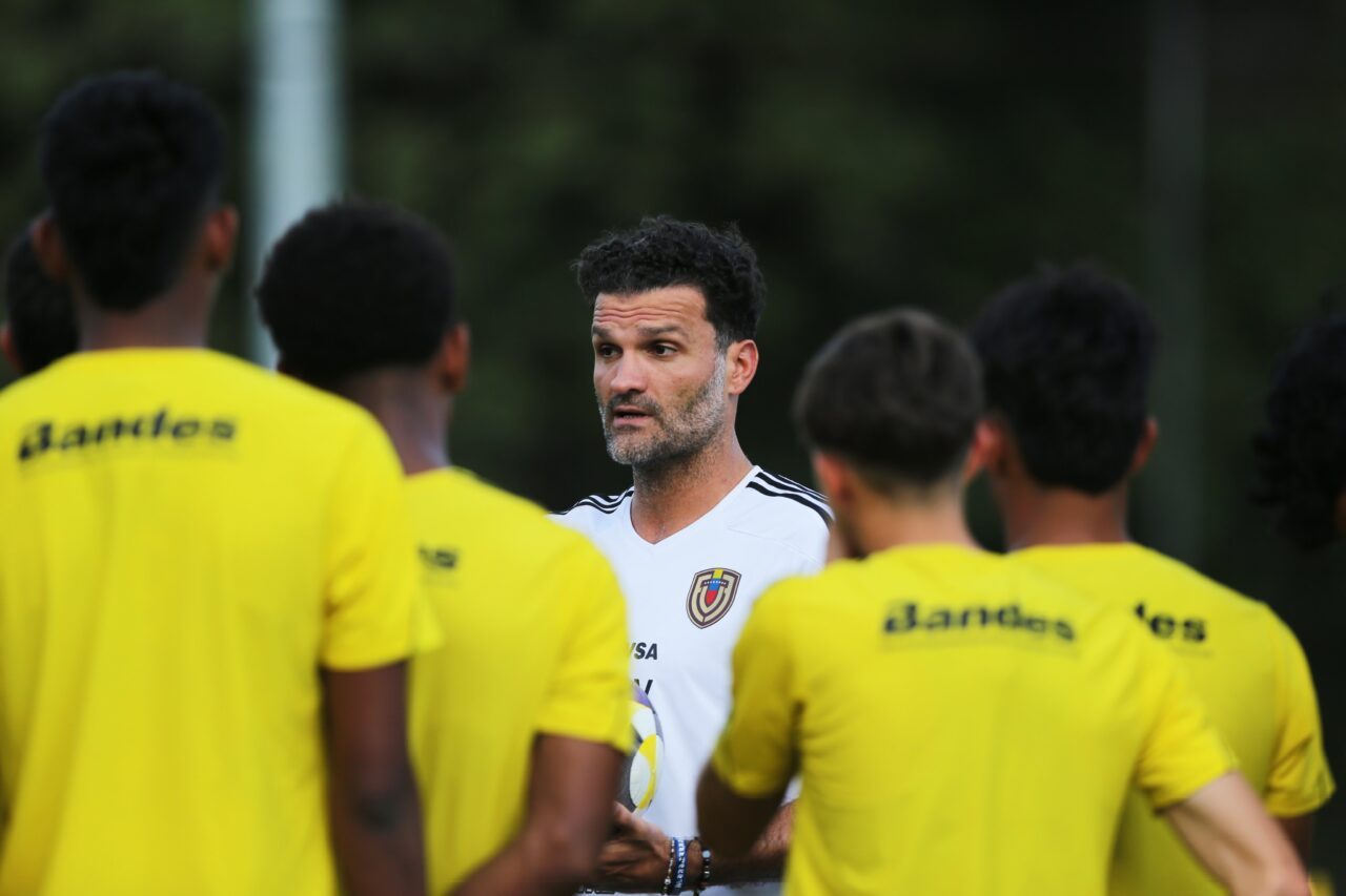 Vizcarrondo será el DT de la Vinotinto en los próximos amistosos
