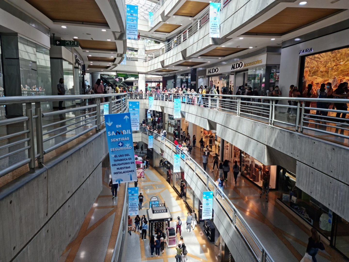 Cavececo explicó que permisos para grabar en centros comerciales "no son una novedad"