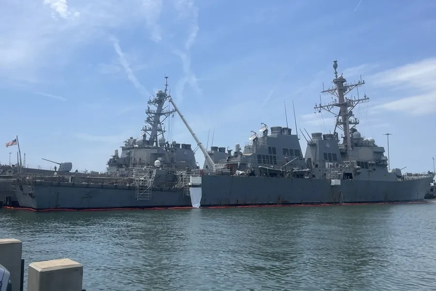EE.UU. ataca otro barco en el Caribe, cerca de las costas de Venezuela, y hay sobrevivientes