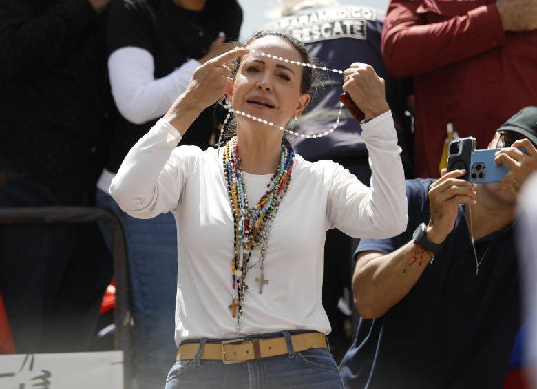 María Corina Machado se une la campaña "Canonización sin presos políticos"