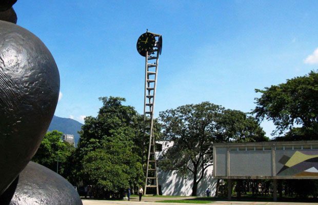 "Se logró activar el servicio de Internet en el campus universitario"